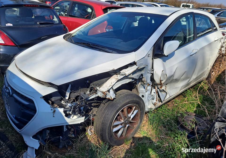 Hyundai i30 117tyskm Ląd