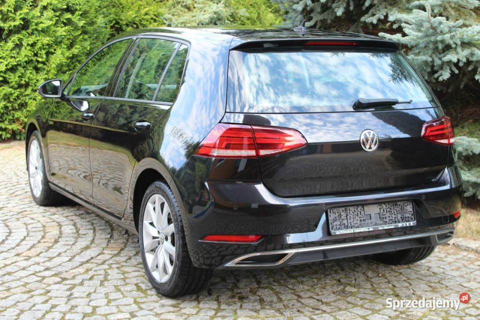 Volkswagen Golf 15 TSI 150 BMT Highline Zegary światła przeciwmgielne
