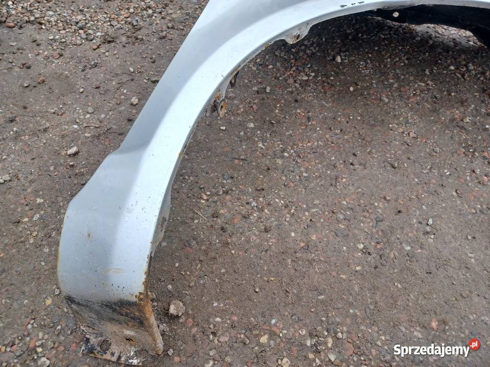 Błotnik Prawy Przód Toyota Yaris 1 I Pozostałe lubelskie Wisznice