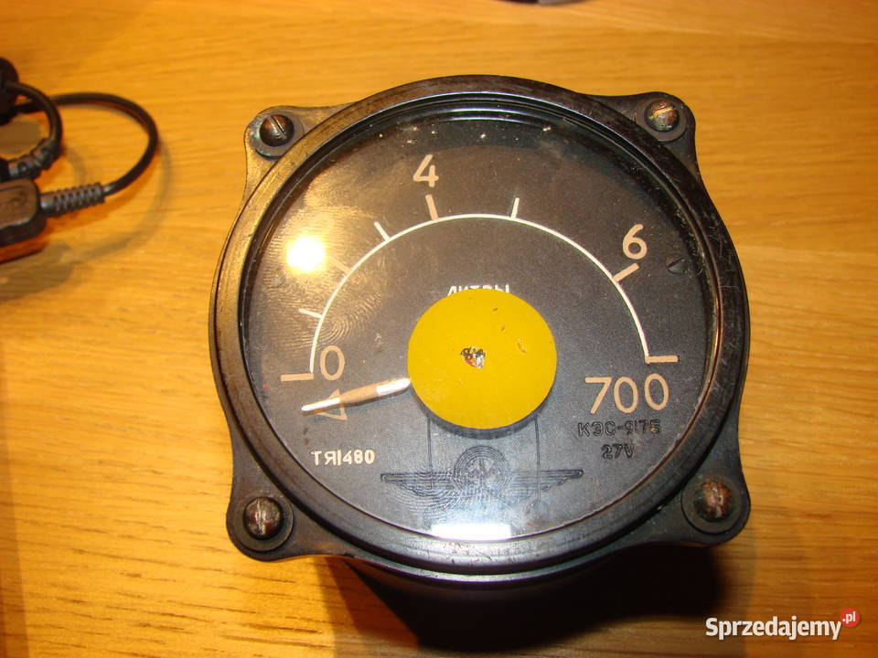 radziecki wskaźnik poziomu paliwa śmigłowca Pruszcz Gdański