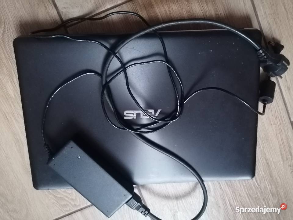 Sprzedam laptop Asus X550c Gościejew