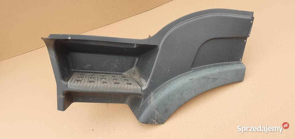 IVECO STRALIS STOPIEŃ STOPNICA GÓRNA LEWA Bieleń sprzedam