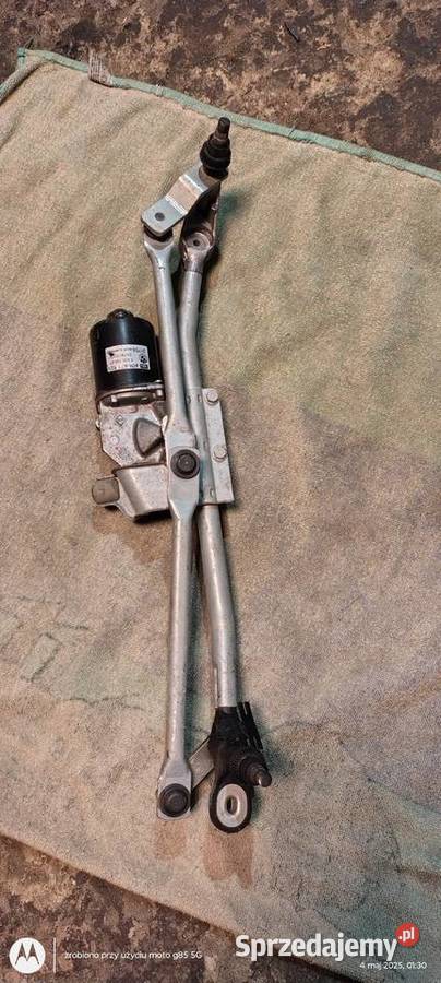 Mechanizm wycieraczek przednich BMW e87