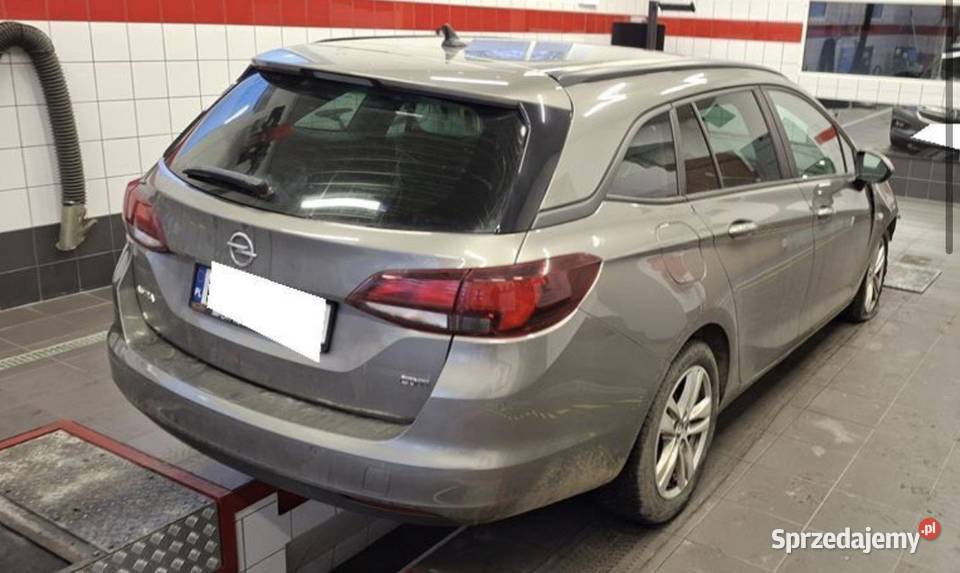 Opel Astra K automat diesel kombi zarejestrowana Astra Pacyna