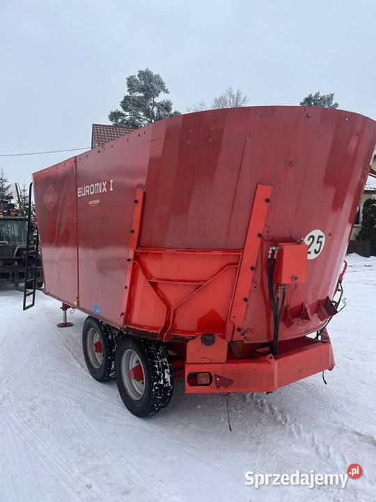 Wóz paszowy paszowóz Kuhn Euromix 1 niski 16m3 Kuhn mazowieckie