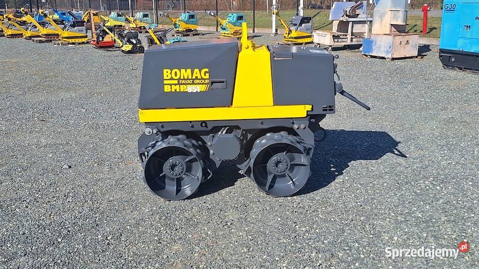 Walec drogowy BOMAG BMP 851 722 wacker RT wolf Trzebnica