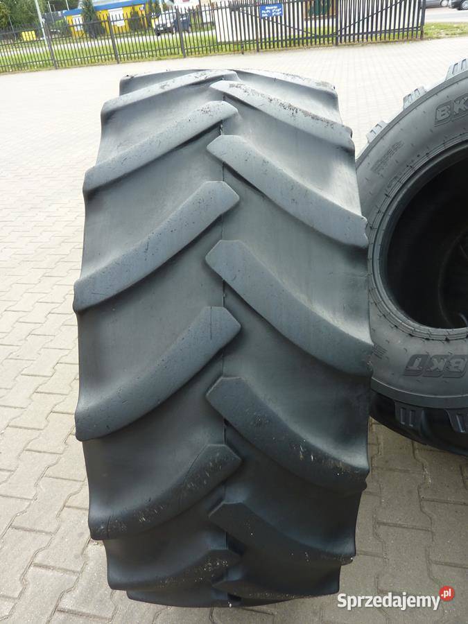 Opona używana rolnicza 44065R28 MITAS AC65 500 Zaścianki