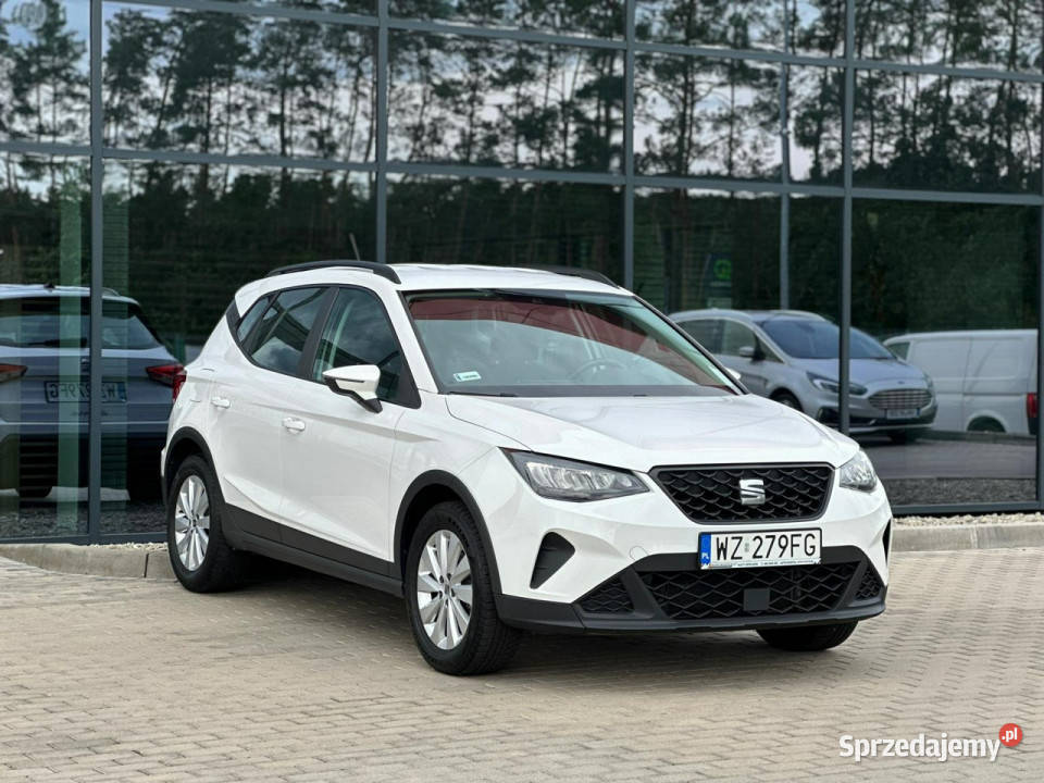 Seat Arona SalonPL Virtual Asystent Grzane Motoryzacja Kąty Opolskie