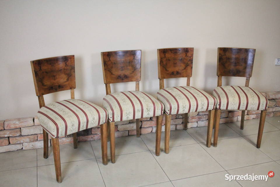 Komplet krzeseł królewskie Góra sprzedam