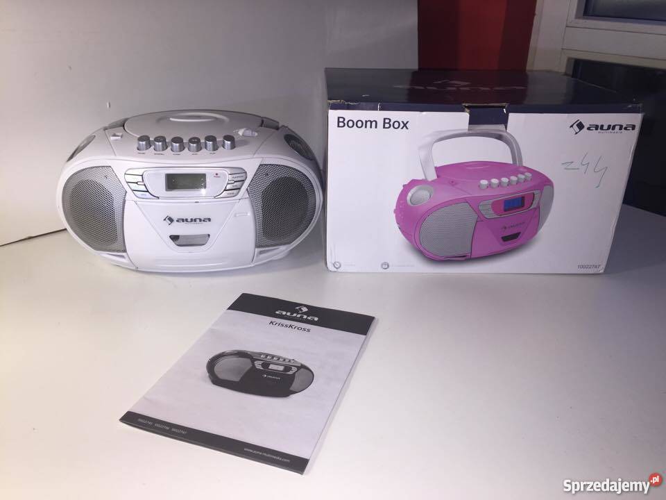 Z44 AUNA RADIO BOOMBOX AUX CD