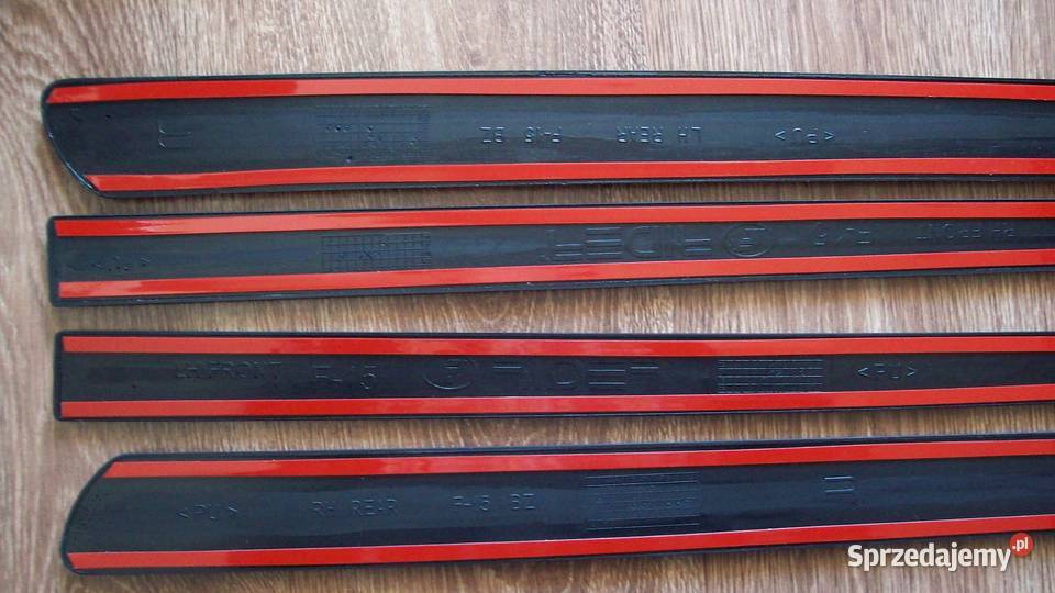 Listwy boczne ochronne do Toyota Avensis T25 Listwy ozdobne Reda sprzedam