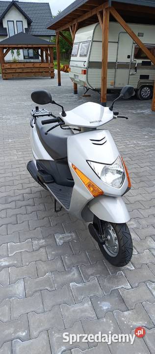 Honda Lead SCV 100 Szydłowiec