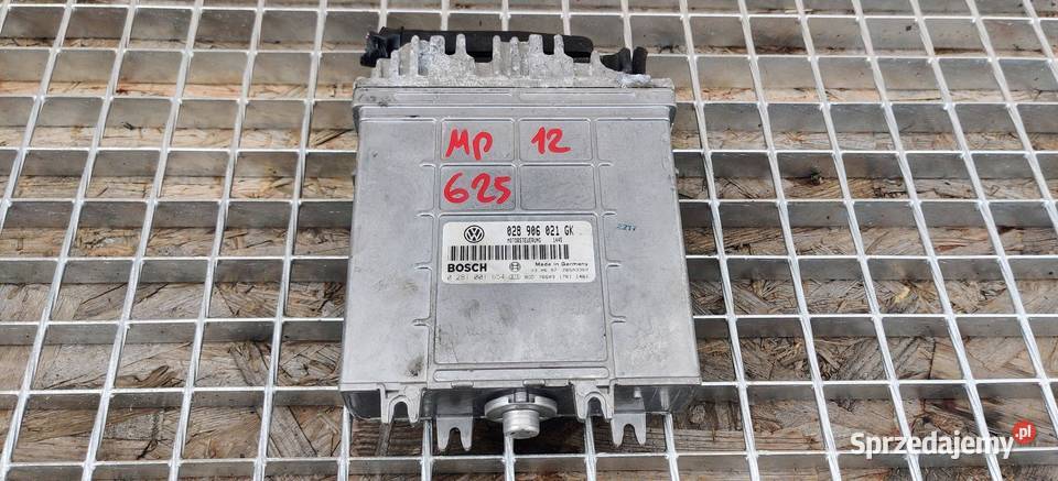 VOLKSWAGEN PASSAT B5 1999 STEROWNIK MODUŁ ECU Gliwice sprzedam