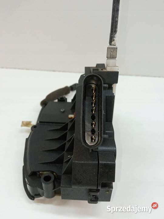 ZAMEK DRZWI TYŁ PRAWY EM2AR26412CC Ford S II sprzedam