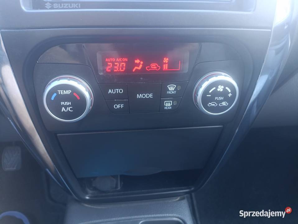 Suzuki SX4 Nieledew