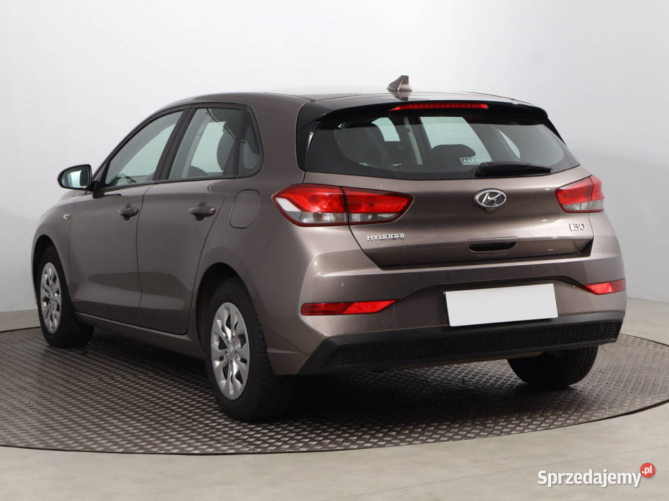 Hyundai i30 15 DPI nieuszkodzony
