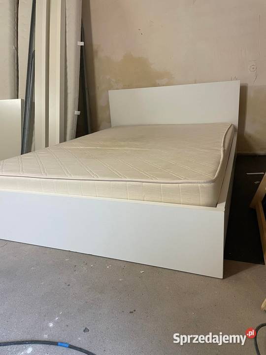 Biała rama łóżka na sprzedaż 140 x 200 Wrocław