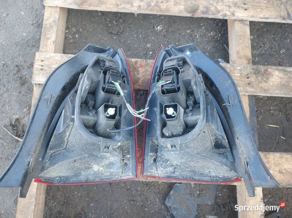 Lampa Tylna Lewa Prawa Renault Twingo II Lift Elbląg