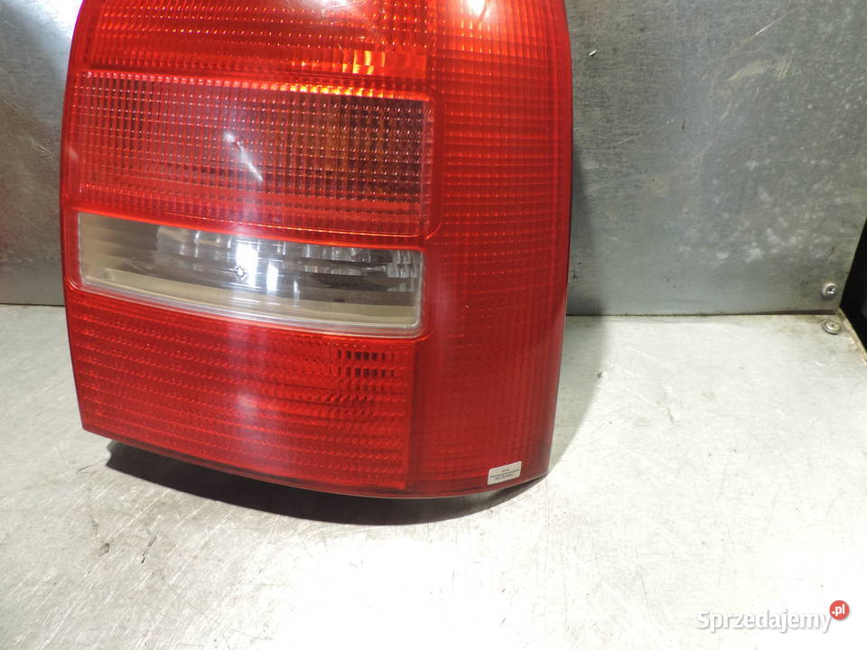 LAMPA TYŁ AUDI A4 B5 KOMBI AVANT LIFT małopolskie Nowy Sącz