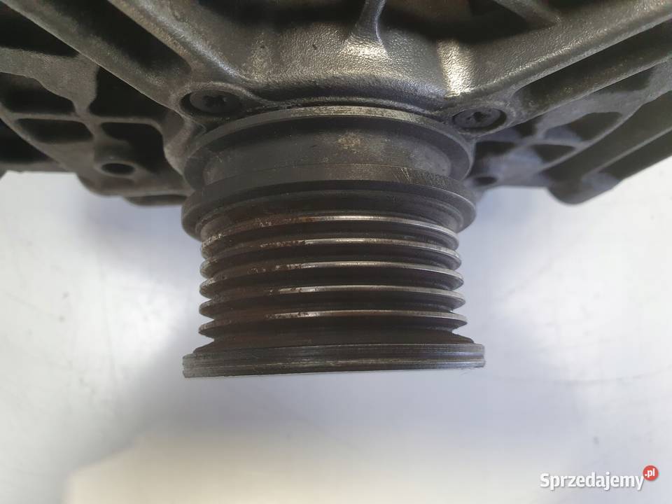 Mercedes Vito W639 22 CDI ALTERNATOR 200A Janów