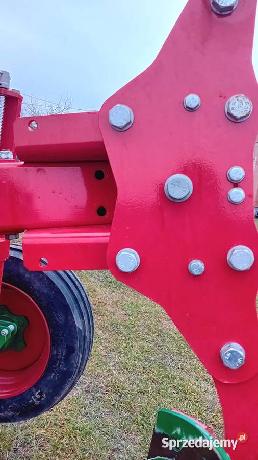 Pług obrotowy 3 skibowy Agro Masz Mykanów