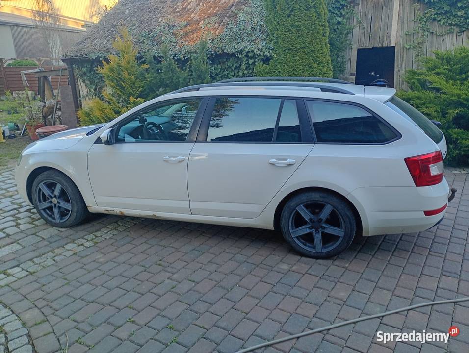 Skoda Octavia 3 16tdi Ambiente czujnik deszczu sprzedam