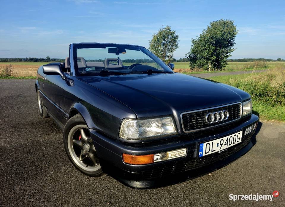 Audi Cabriolet wersja Akoya garażowany