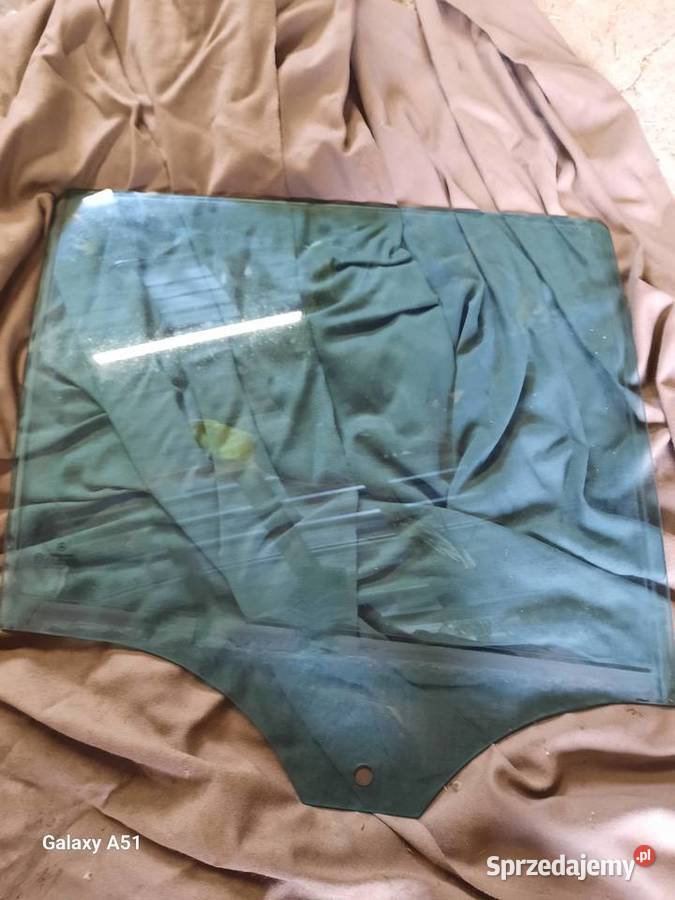 szyba do drzwi prawych mercedes W203 sprzedam