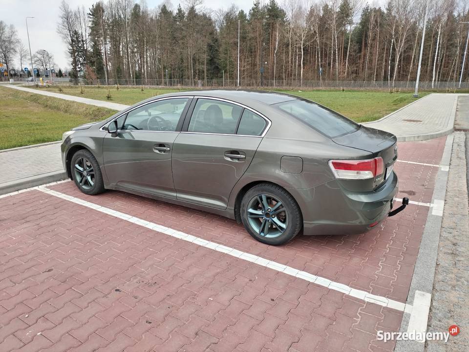 Toyota avensis t27 Starachowice