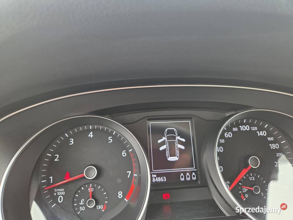 Volkswagen Passat B8 Full Led 14 Benzyna światła przeciwmgielne