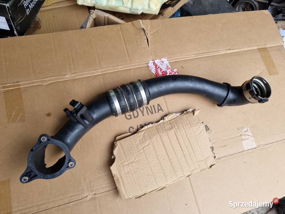 WĄŻ RURA INTERCOOLERA BMW F33 30 8601684 ITA