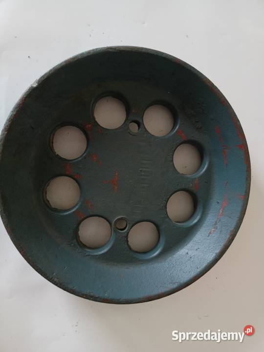 Obciążnik wewnętrzny tylny C330 005001377 Ciągniki