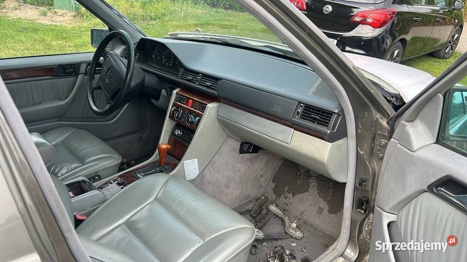W 124 280t 93r wielkopolskie Mosina