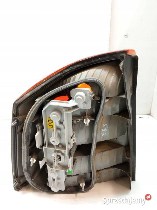 LAMPA TYŁ KOMPLET EU HB 13130642 Opel Vectra III osobowe świętokrzyskie sprzedam