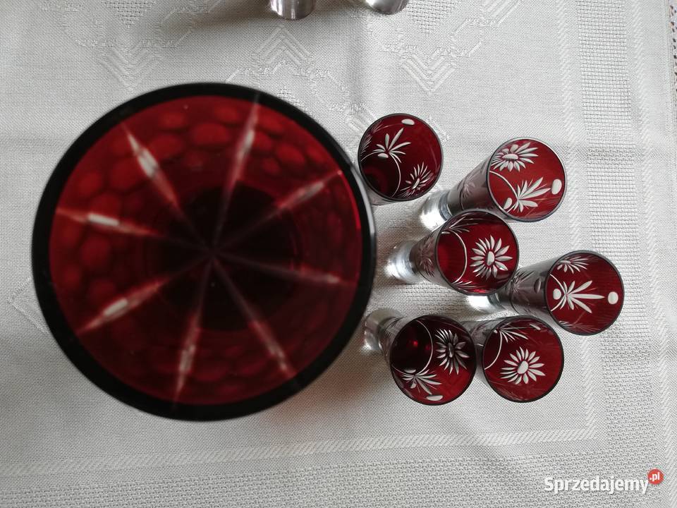 Karafki stylowe z kieliszkami dwa komplety Porcelana i szkło Gorlice