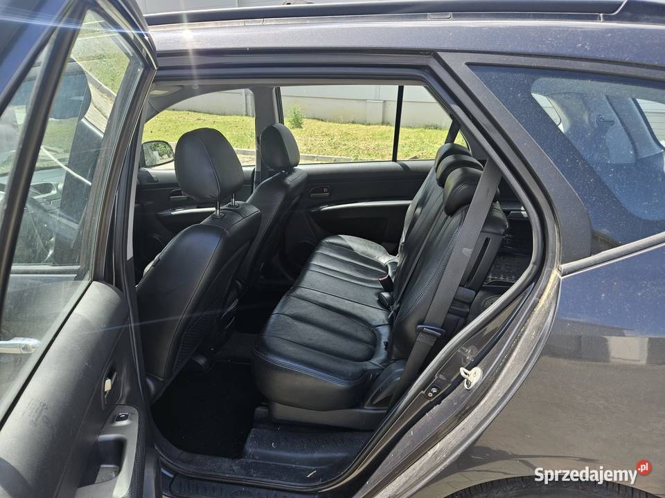 Kia Carens CRDI manualna Przemyśl