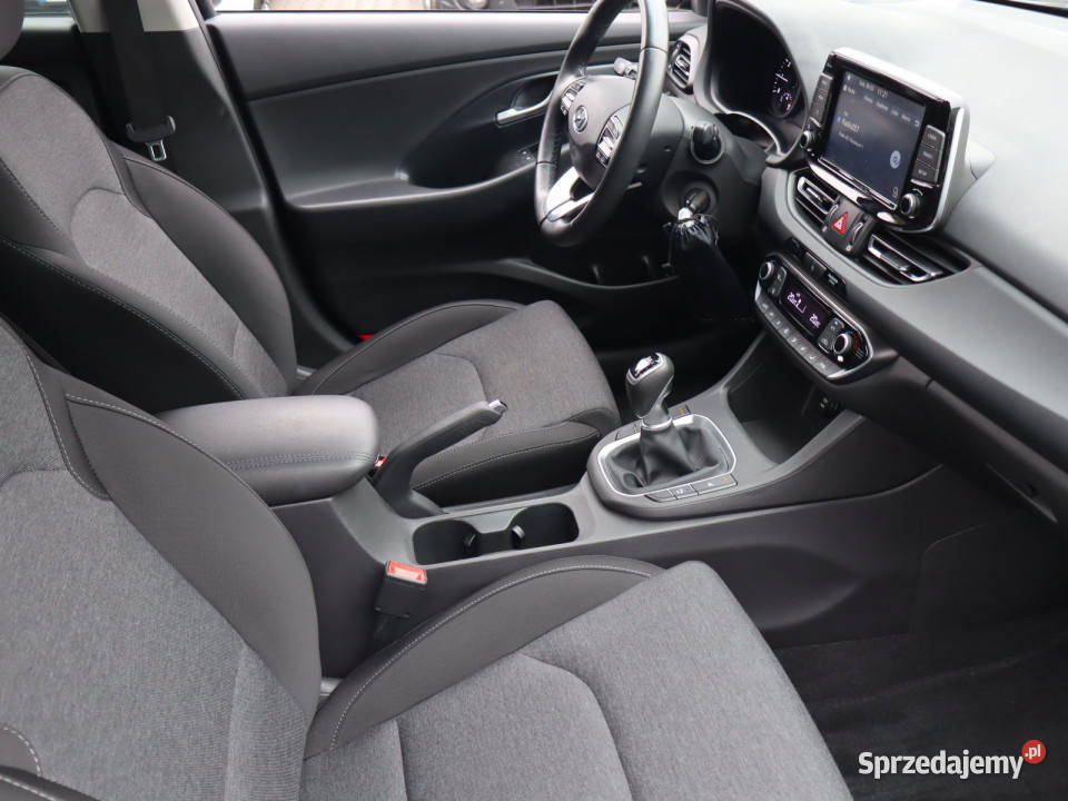 Hyundai i30 10 TGDI podgrzewane fotele śląskie