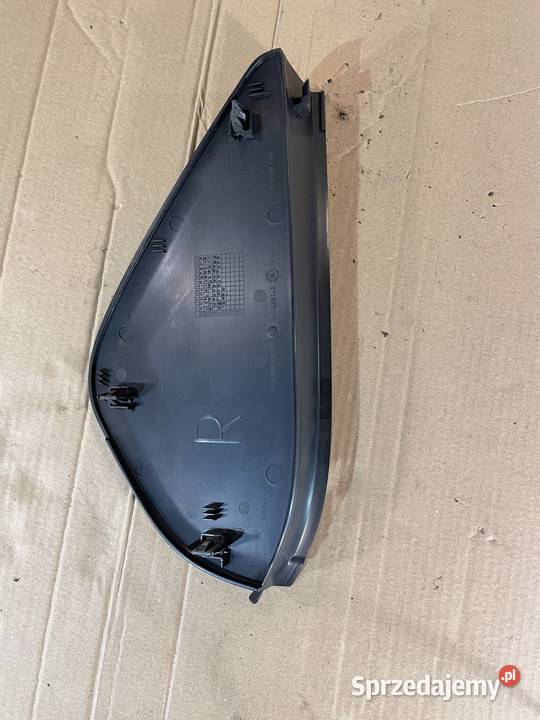 Zaślepka konsoli 5N0858248 vw tiguan lift 5N Szczecin