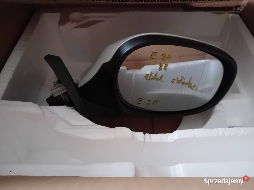 Bmw e81 e87 e88 belka tyl zderzak siłownik Ostrzeszów