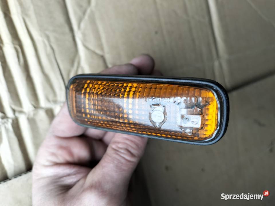HONDA CIVIC 6 3D KIERUNKOWSKAZ R Oświetlenie Kamień-Kolonia