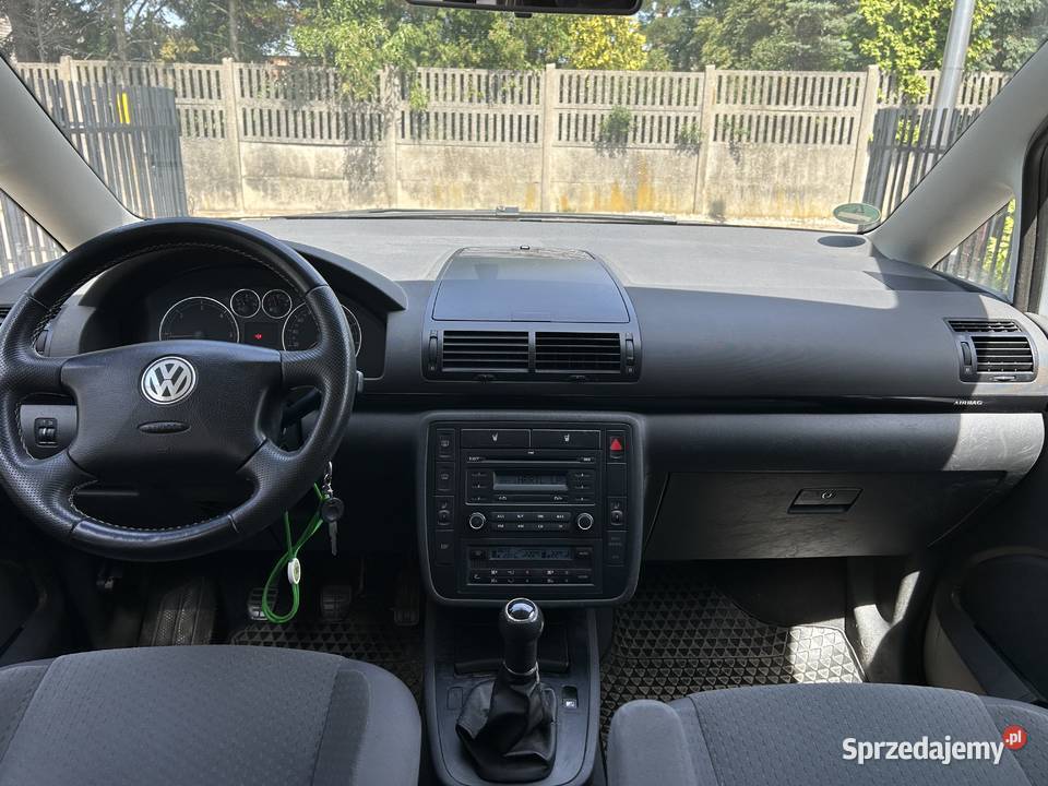 Volkswagen Sharan 19 TDI Exclusive Edition 116KM