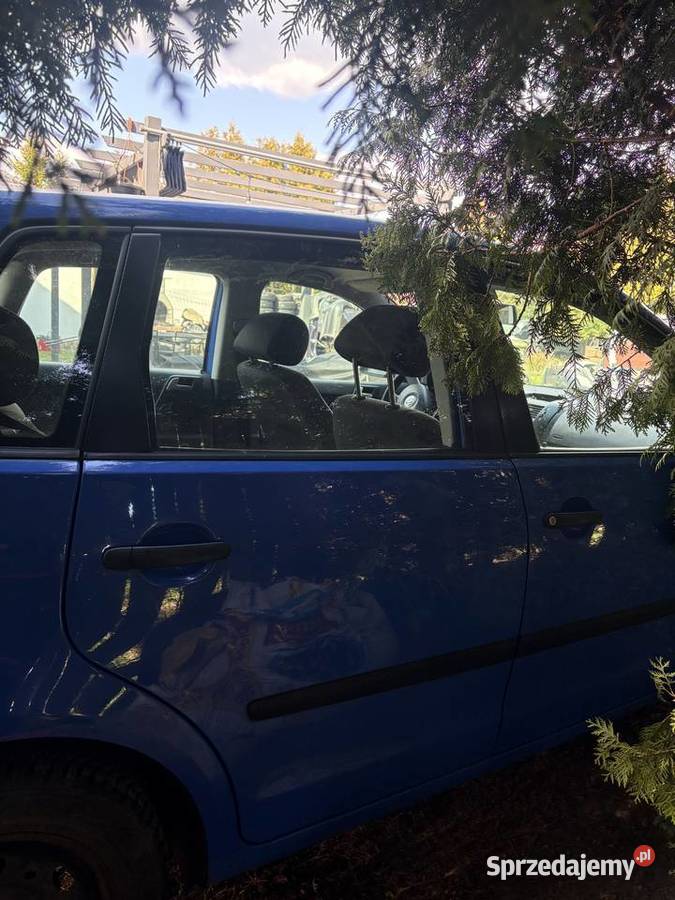 Spszedam polo 12 benzyna Chróstnik