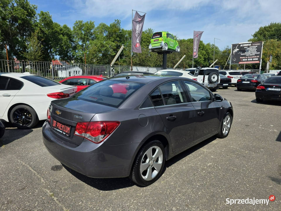 Chevrolet Cruze 18 Benzyna 141 Klimatyzacja czujnik deszczu Cruze Słupsk sprzedam