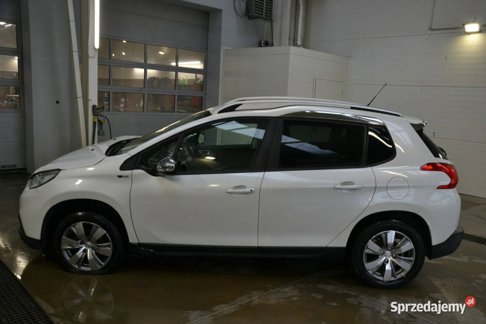 Peugeot 2008 12 benzyna 82 NISKI PRZEBIEG ledy Motoryzacja małopolskie