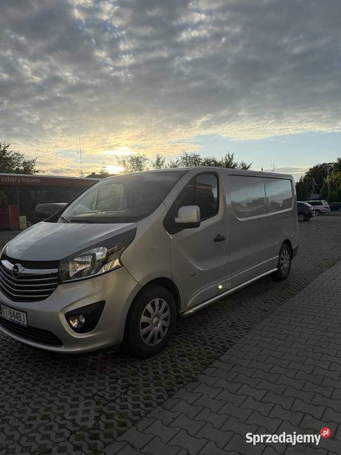 Opel vivaro 2016 Samochody dostawcze Przedbórz