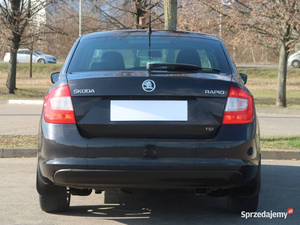 Skoda Rapid 12 TSI manualna Bielany Wrocławskie
