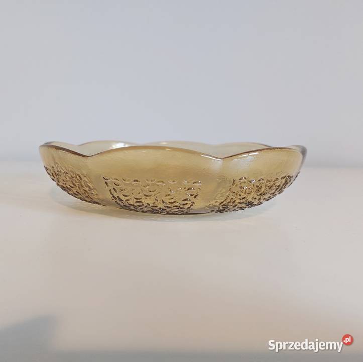 szklane talerzyki żółte 6 sztuk PRL retro antyk Poznań