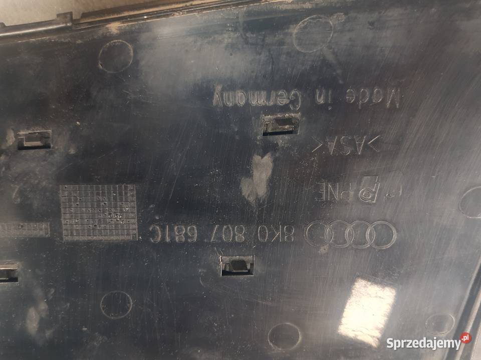 Kratka zderzaka Audi a4 b8 kod części 8ko 807 Kończyce Małe sprzedam