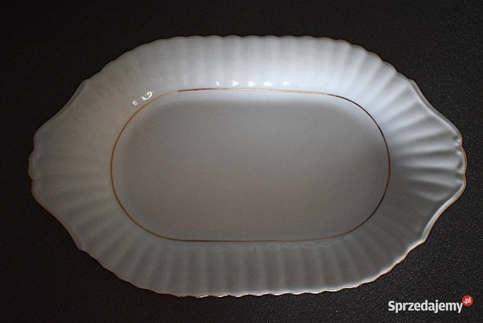 Półmisek owalny zdobiony złoceniami Chodzież Porcelana i szkło Chełmno