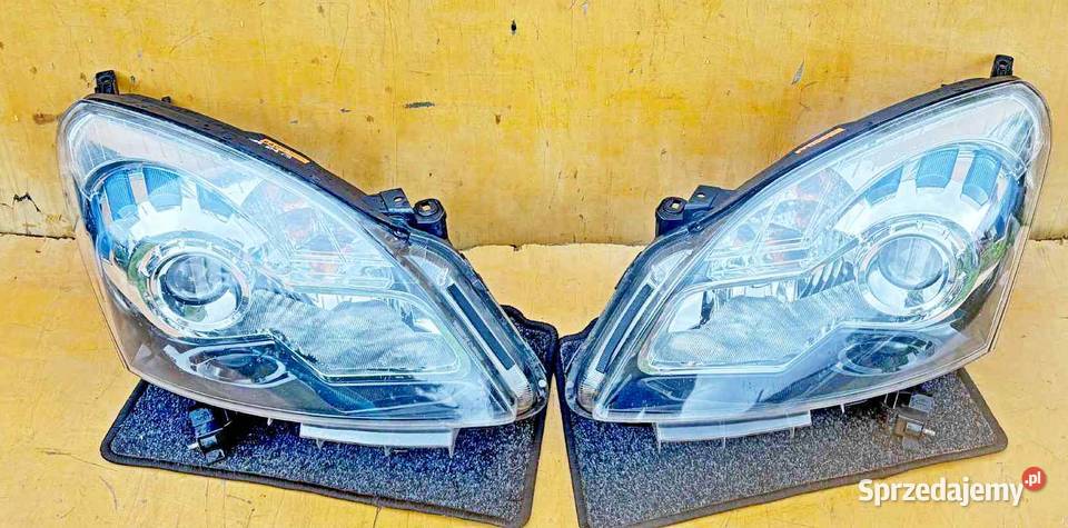 RENAULT KOLEOS LAMPA PRAWA PRAWY PRZÓD BIXENON